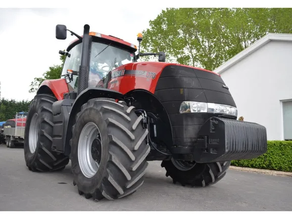 2014 Case Magnum CVX 370