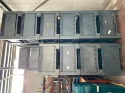 Cassoni bins in plastica usati