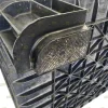 Cassoni o bins in plastica chiusi usati