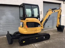 2011 CAT 303.5D CR mini escavatore