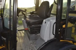 2012 CAT 906H-2 pala gommata