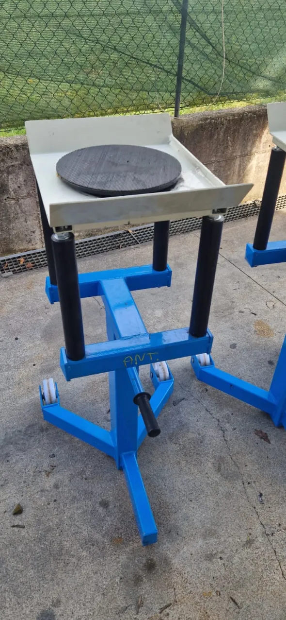 Cavalletti per assetto ruote OMCN 371