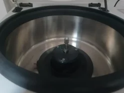 Centrifuga da banco NEYA 10 R Refrigerata