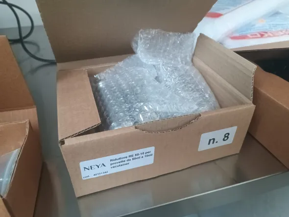 Centrifuga da banco NEYA 10 R Refrigerata