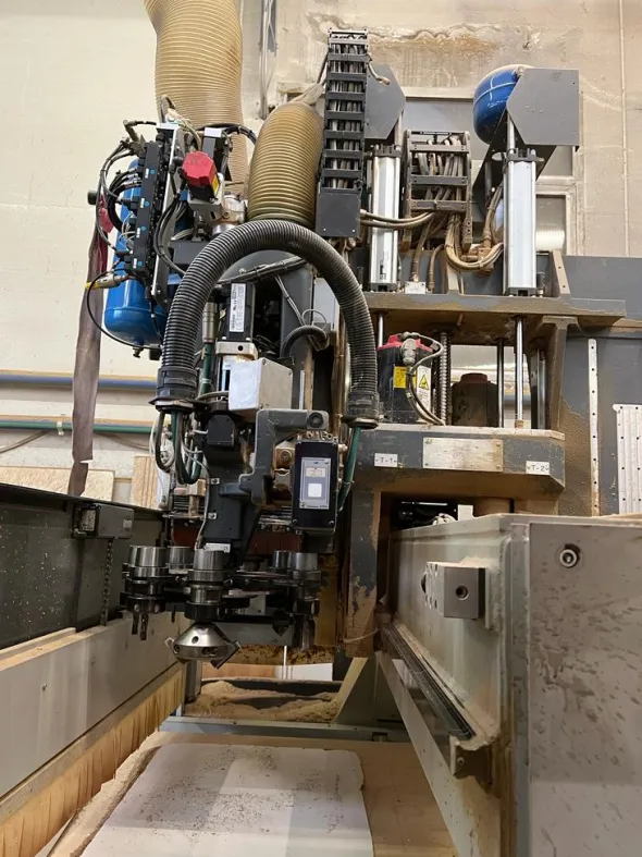 CENTRO DI LAVORO CMS MOD. TRIAX 5.50 3 ASSI