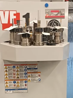 Centro di lavoro CNC HAAS VF-1