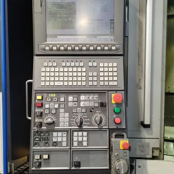 Centro di lavoro CNC OKUMA MA-600HII