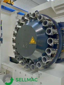 CENTRO DI LAVORO COMPLETO DI 4° ASSE