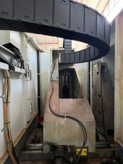 CENTRO DI LAVORO HAAS MOD. MDC-500HF