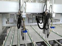 Centro di lavoro per profili FOM INDUSTRIE