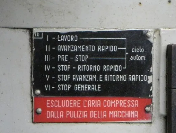 8#4997 Centro di lavoro Takisawa e fresatrice Secmu