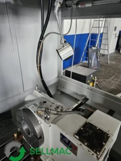 CENTRO DI LAVORO TAVOLA 4° ASSE