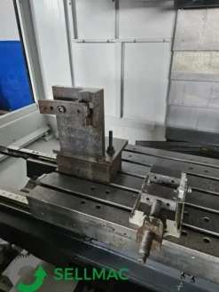 CENTRO DI LAVORO TAVOLA 4° ASSE