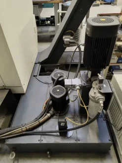 Centro di lavoro usato DMG MORI CMX 1100V