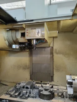 Centro di lavoro usato TAI TECH VN 1365