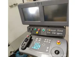 Centro di lavoro verticaleHURCO VMX 50S