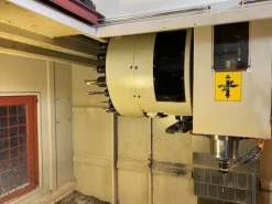 CENTRO DI LAVORO VERTICALE USATO MOD. SVM-1200