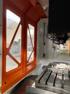 CENTRO DI LAVORO VICTOR MOD. P106
