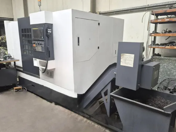 Centro di tornitura CNC CK 50