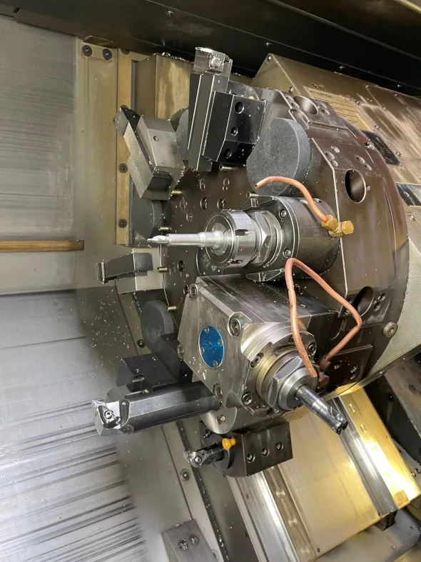 Centro di tornitura CNC DMG MORI CTX Beta 2000