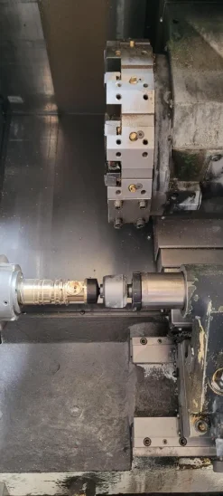 Centro di tornitura CNC DOOSAN LYNX 220A