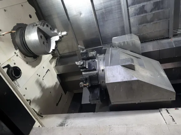 Centro di tornitura e fresatura CNC DMG MORI