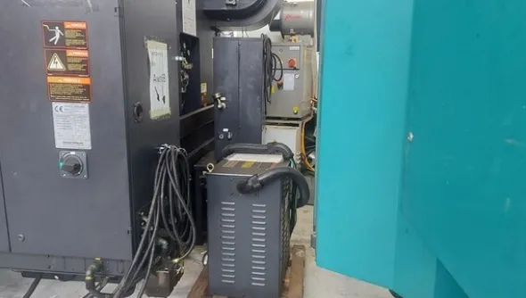11#7303 Centro lavoro Doosan DNM350/5AX