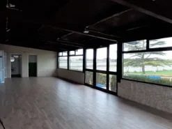 #19826 Centro sportivo con piscina e ristorante