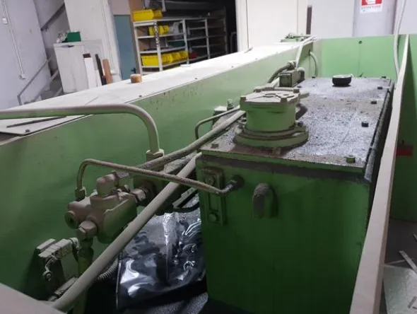 3#4375 Cesoia a ghigliottina F.lli Farina