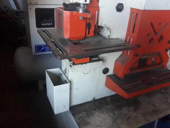 7#3354 Cesoia BBM e compressore FIAC
