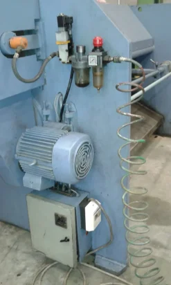Cesoia lamiera meccanica SCM mod 2000 mm x 5 mm