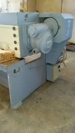 Cesoia lamiera meccanica SCM mod 2000 mm x 5 mm