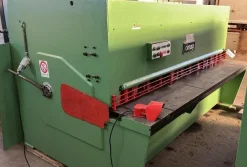 Cesoia lamiera OMAG mod.CI 254