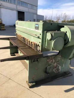 Cesoia meccanica CMLL 2000x5 – Incavo 500