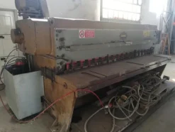 2#4454 Cesoia Somo modello SMC 30/6