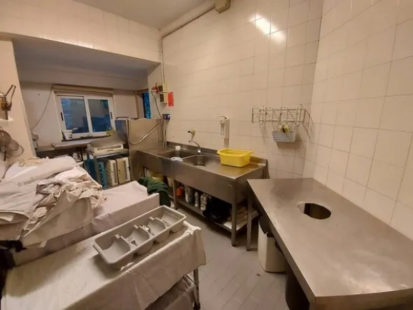 1#6492 Cessione di azienda dedita a gestione alberghi e ristoranti