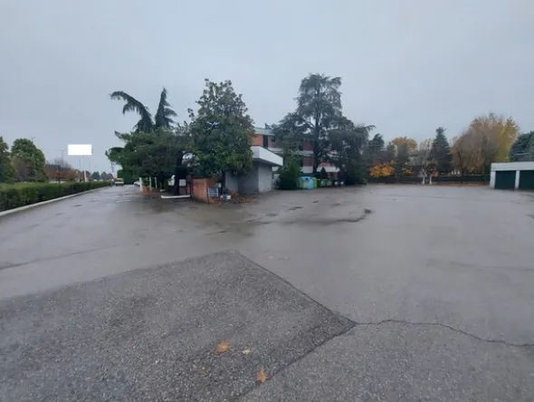 1#6492 Cessione di azienda dedita a gestione alberghi e ristoranti