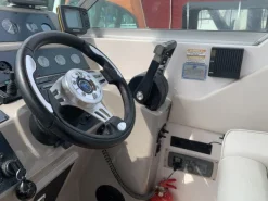 Chaparral 31 Signature