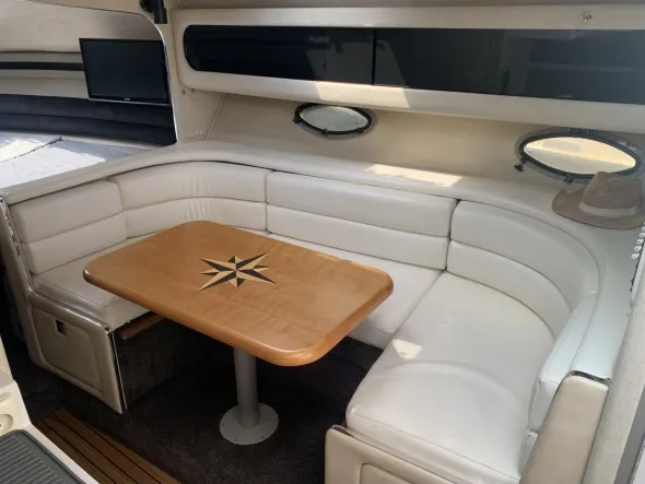 Chaparral 31 Signature