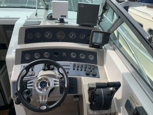 Chaparral 31 Signature