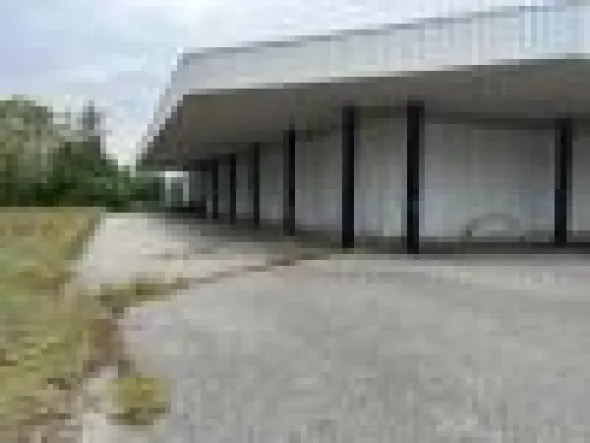 Chieve - Capannone di ca 3500 mq