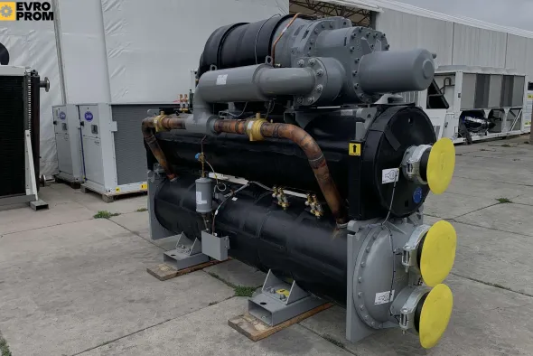 Chiller Carrier watercooled | 829 kW | 2024 Nuovo