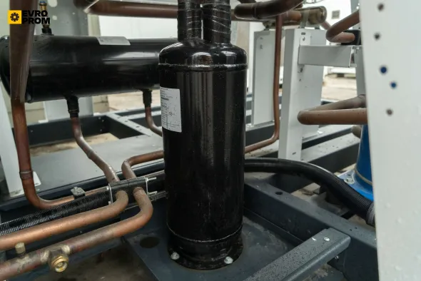 Chiller Lennox 366/350 kW | pompa di calore | Nuovo