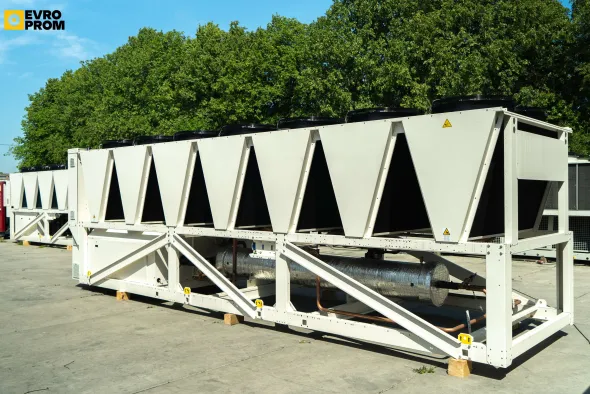 Chiller Panasonic 644 kW | screw inverter | Nuovo