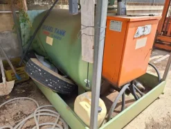 11#8633 Cisterna per carburante AMA