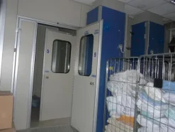 2#3241 Clean room a servizio di area sterilizzazione e confezionamento indumenti sterili
