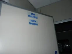 2#3241 Clean room a servizio di area sterilizzazione e confezionamento indumenti sterili