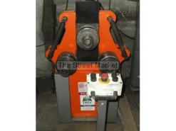 Comac curvatubi curvaprofili curvatrice calandra idraulica