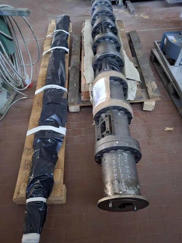 COMAC EBC60 co-rotating 60 mm diam. 42 L/D