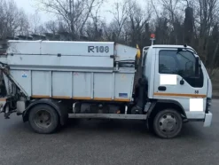 2#6424 Compattatore Isuzu